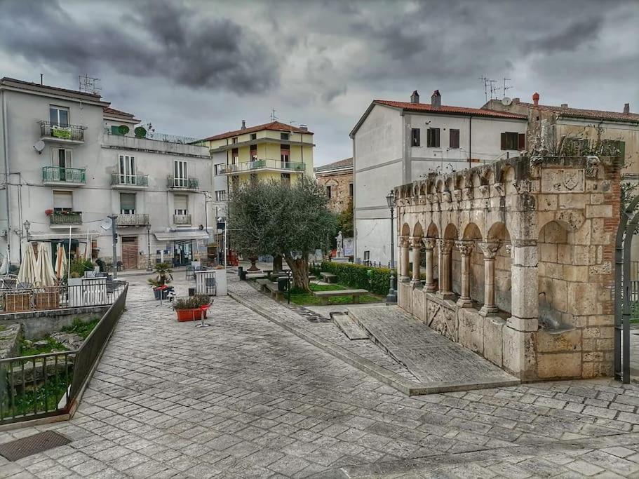 Appartamento Casa di Nonno Isernia Esterno foto